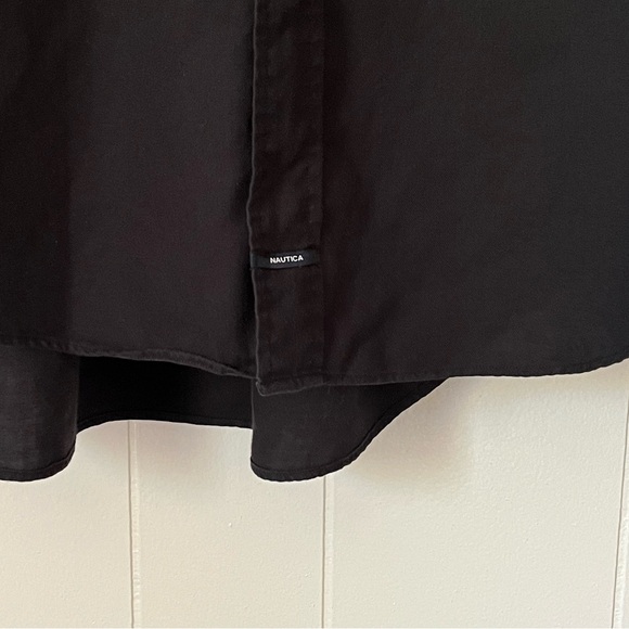 Nautica Men’s Classic Fit Button Down - Picture 4 of 6